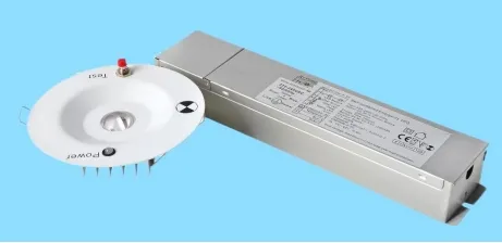 Downlight Panik Notausgang Fluchtwegschild Licht 3h IP65 Batterie Einkaufszentrum Werkstatt Mall 6