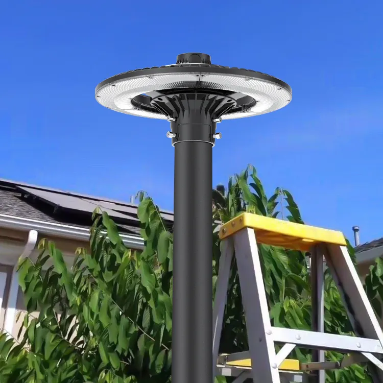 Energieeinsparende LED-Gartengestützte Pole-Licht-Bereichslicht 140lm/W Smart-Tuning 200W für den Highway-Restaurationsbereich Sportkomplex Promenade am Ufer 14