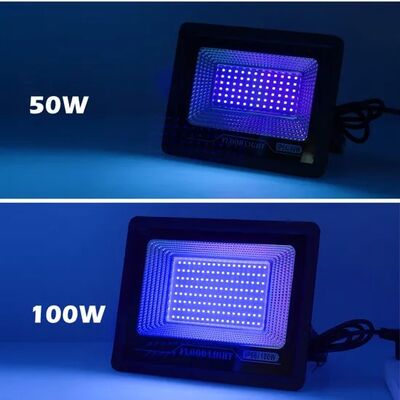 Hocheffizientes, sofort einsatzbereites IP66 wasserdichtes 395nm sicheres Unterhaltungs-UVA 100W ultraflaches, einstellbares LED-UV-Partylicht für industrielle Aushärtung in verschiedenen Szenarien